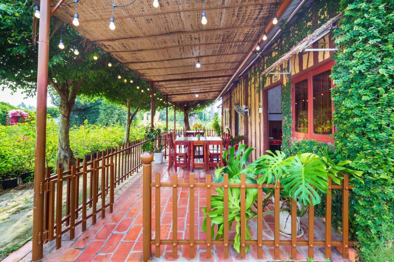 Sadec Farmstay - Khu Du LịCh Hoa KiẻNg Sa DéC Ap Khanh Nghia Kültér fotó